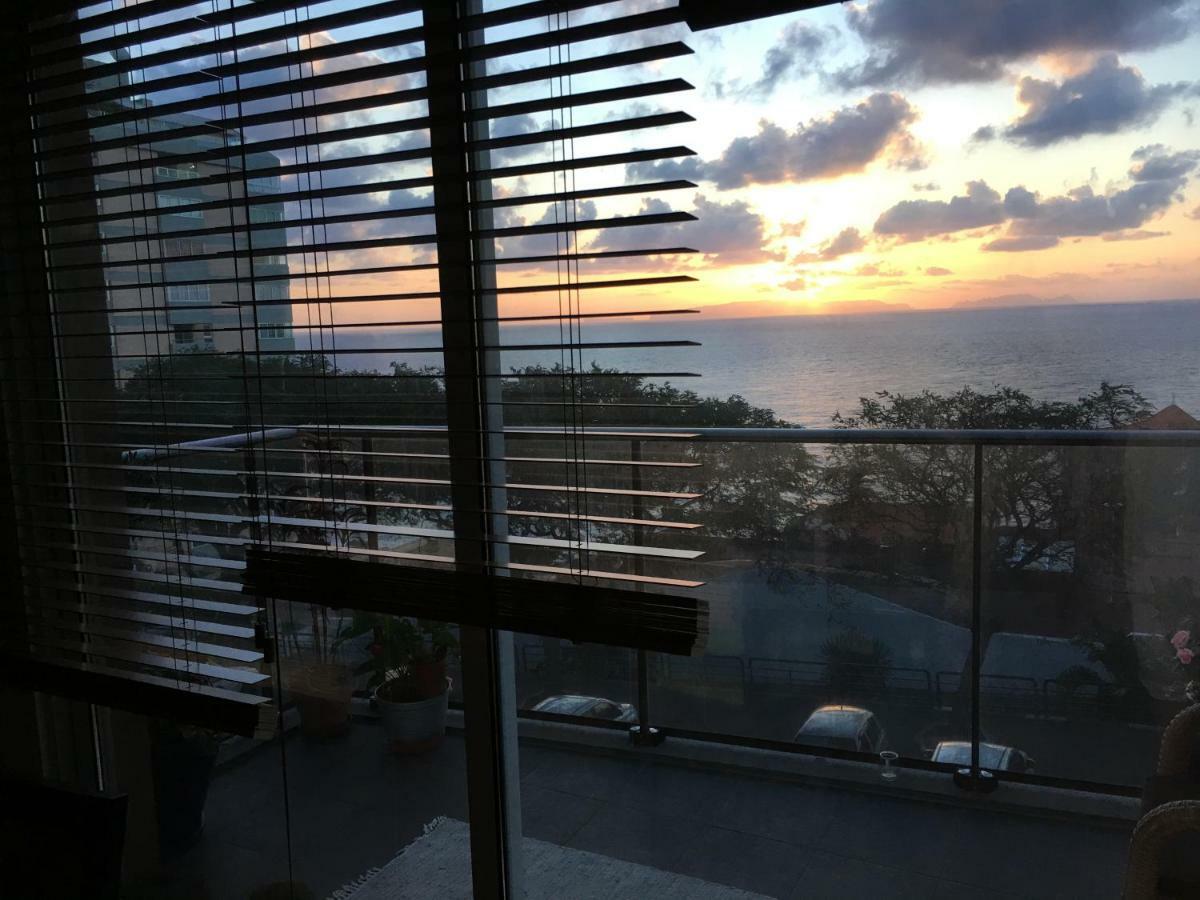 Tamariz Adventure - Sea View And Free Parking Apartment Canico  Exterior photo